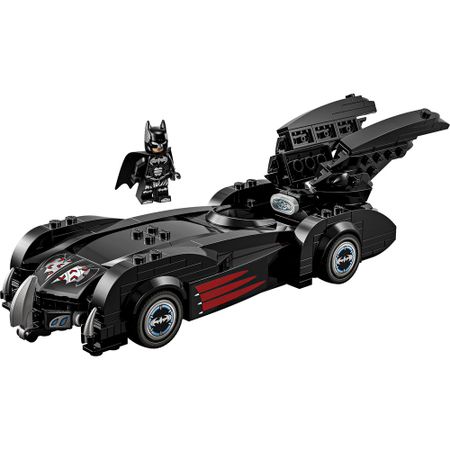 Конструктор LEGO DC Бэтмен и Робин: Бэтмобиль (76333)