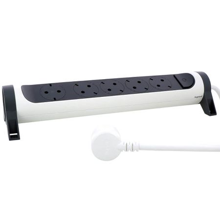 Удлинитель Legrand 694531 (16A, 1.5м)